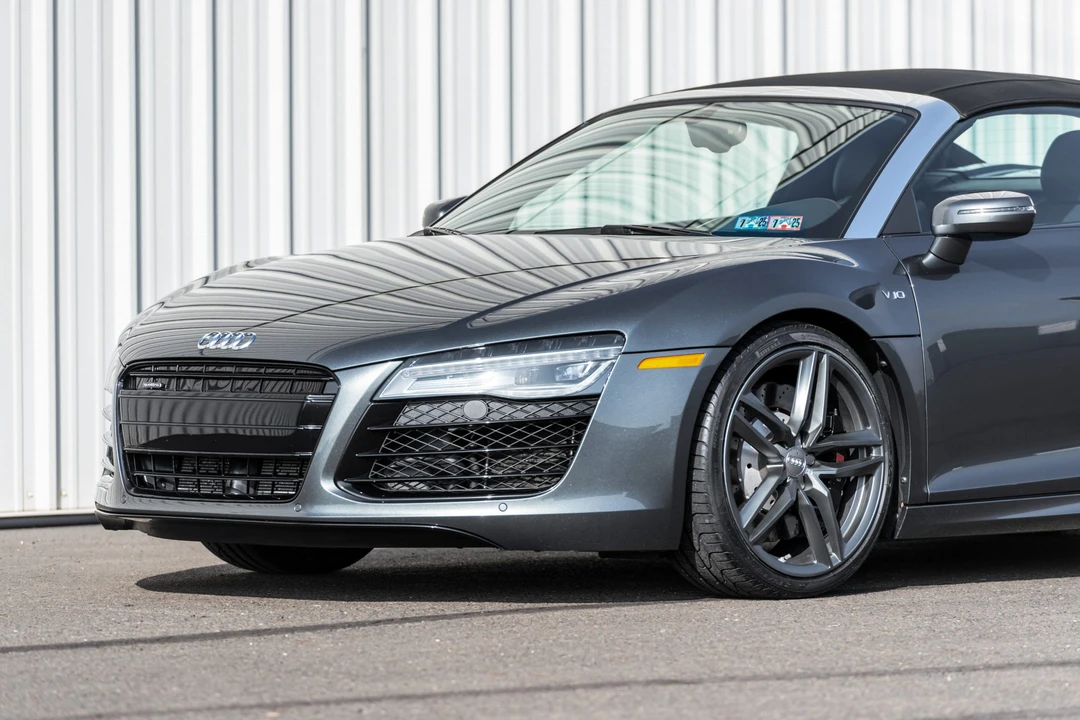 2014 Audi 42 R8 - Image 20 of 31