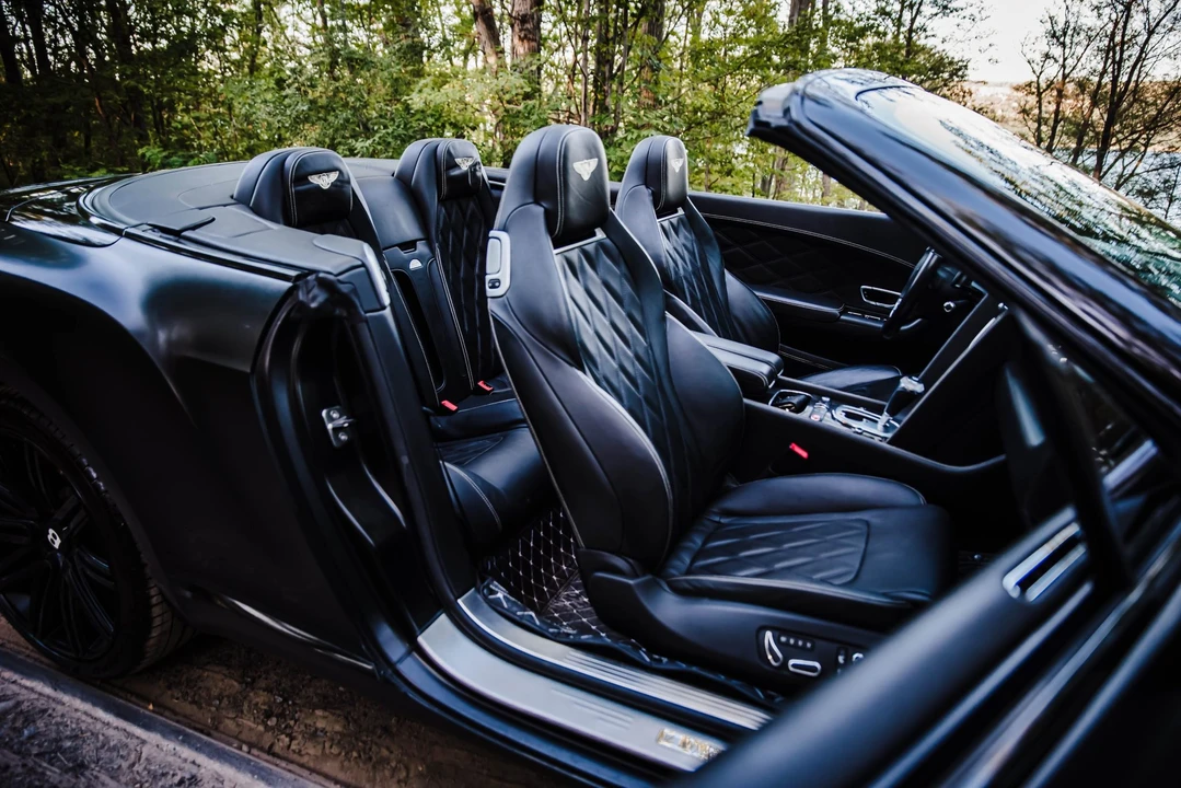 2014 Bentley Continental GTC - Image 28 of 31