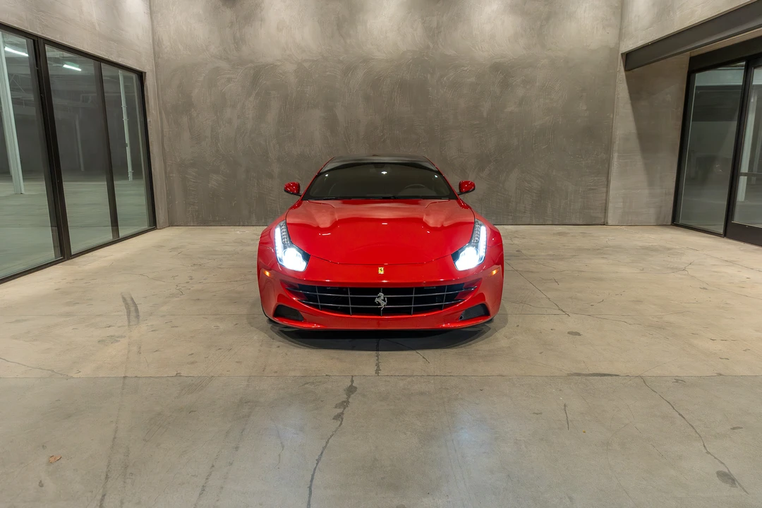 2014 Ferrari FF - Image 14 of 31
