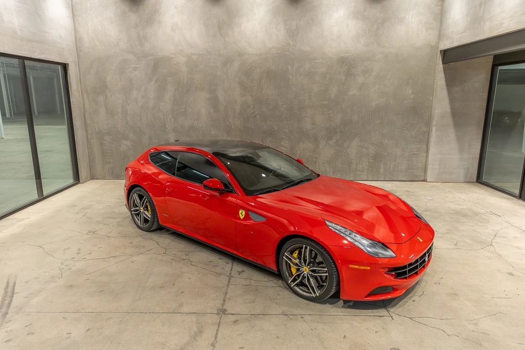 2014 Ferrari FF - Image 21 of 31