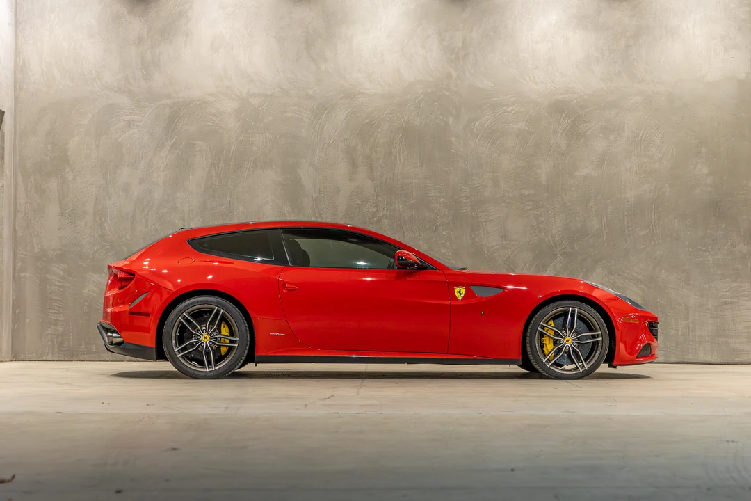 2014 Ferrari FF - Image 29 of 31