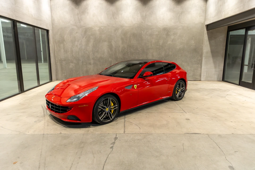 2014 Ferrari FF - Image 4 of 31
