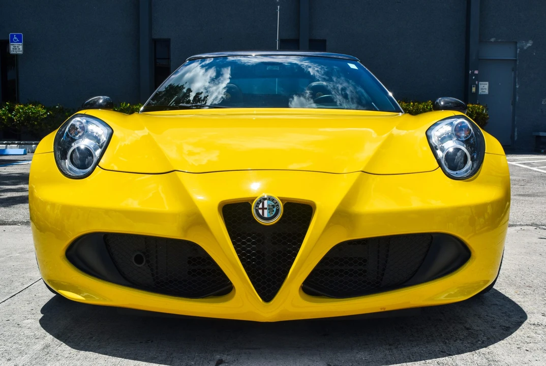 2015 Alfa Romeo - Image 15 of 31