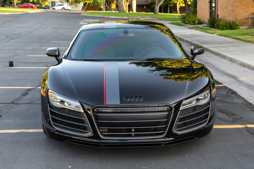 2015 Audi 42 R8 - Image 2 of 31