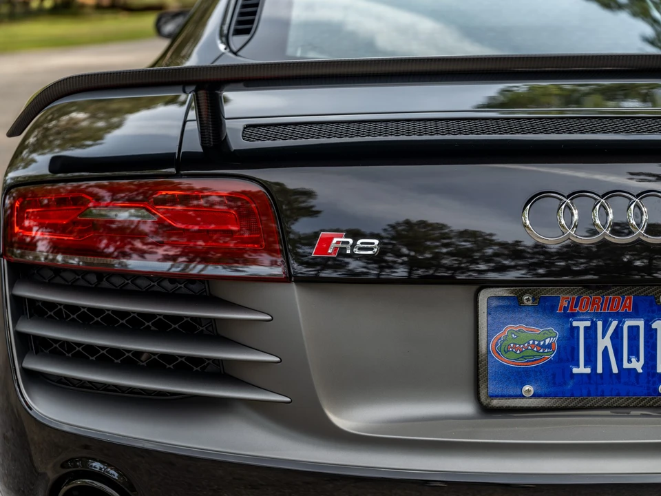 2015 Audi 42 R8 - Image 31 of 31