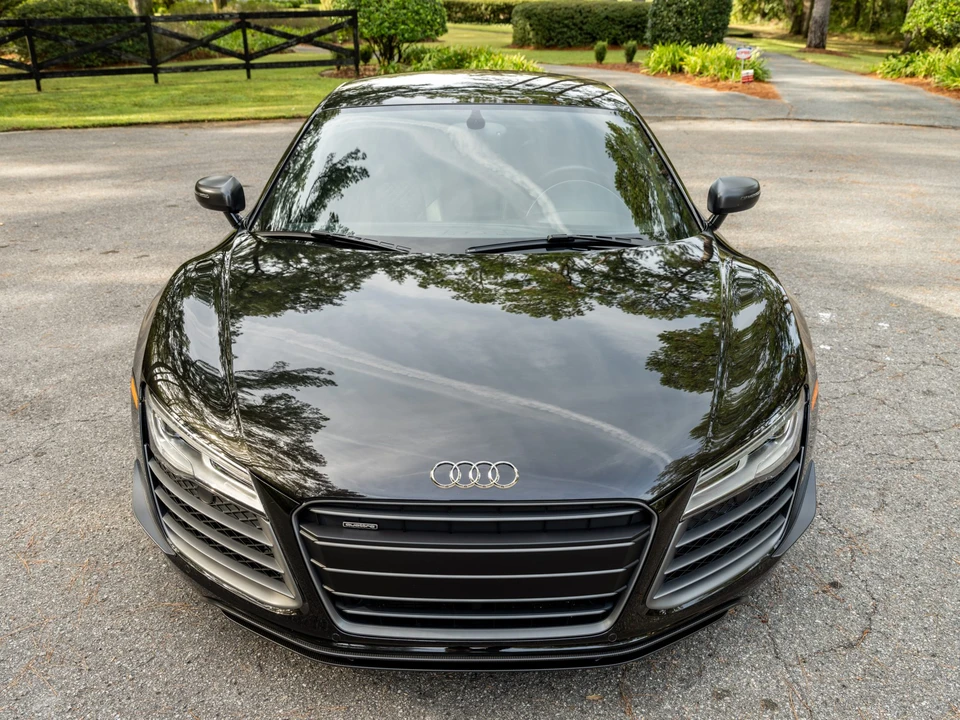 2015 Audi 42 R8 - Image 16 of 31