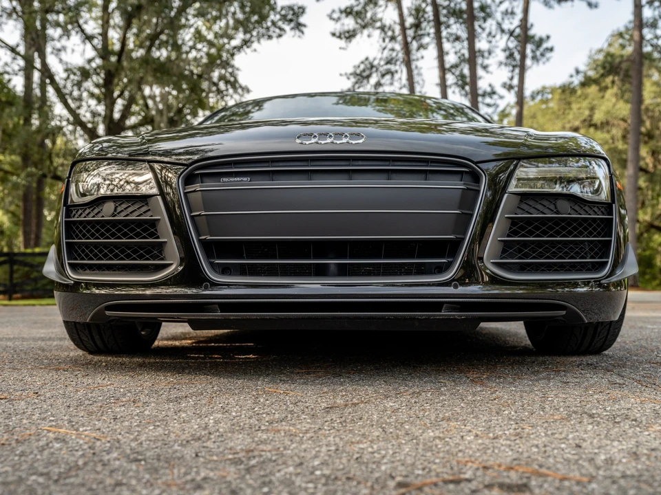 2015 Audi 42 R8 - Image 18 of 31