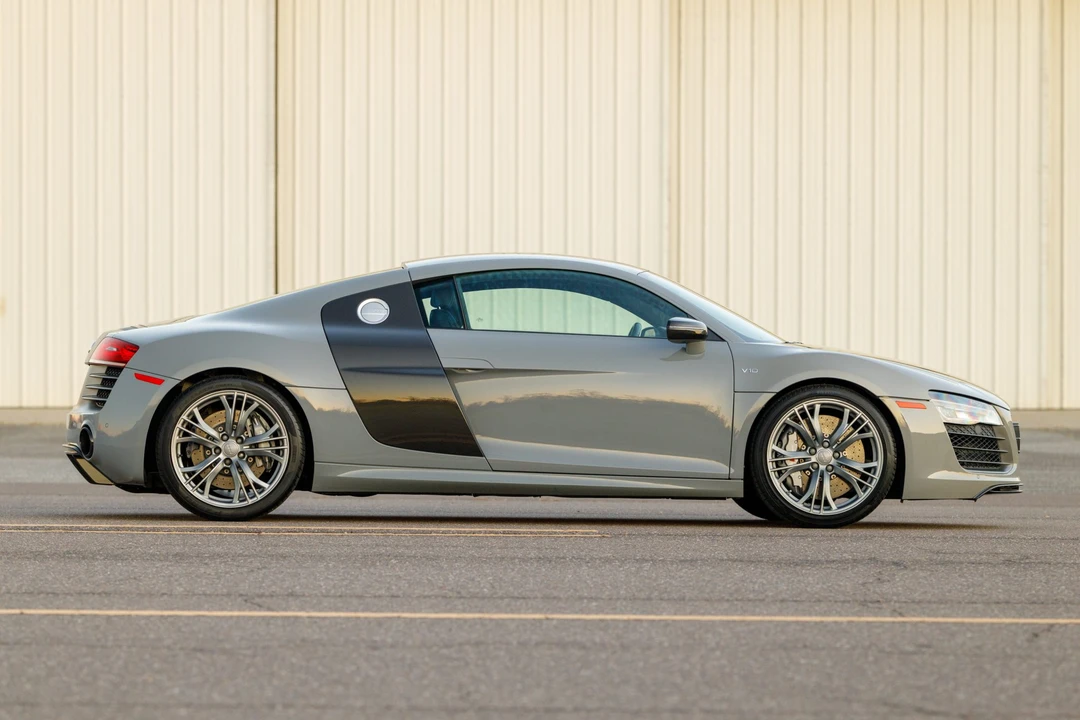 2015 Audi 42 R8 - Image 21 of 31