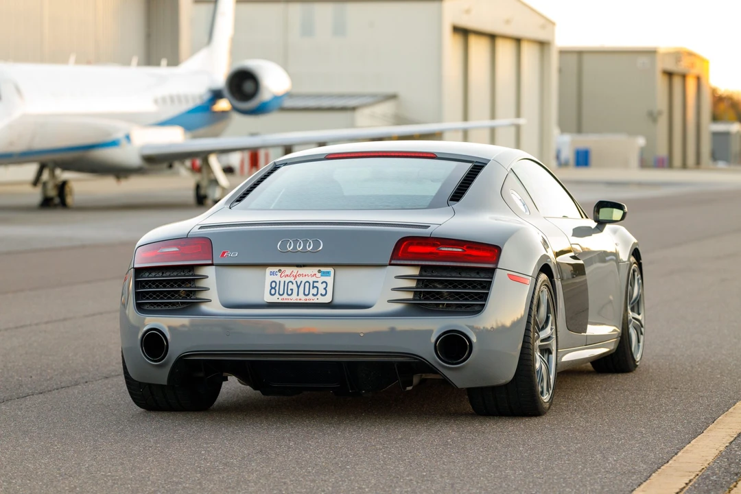 2015 Audi 42 R8 - Image 27 of 31