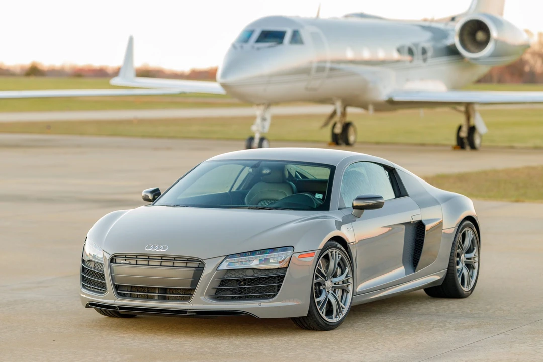 2015 Audi 42 R8 - Image 11 of 31