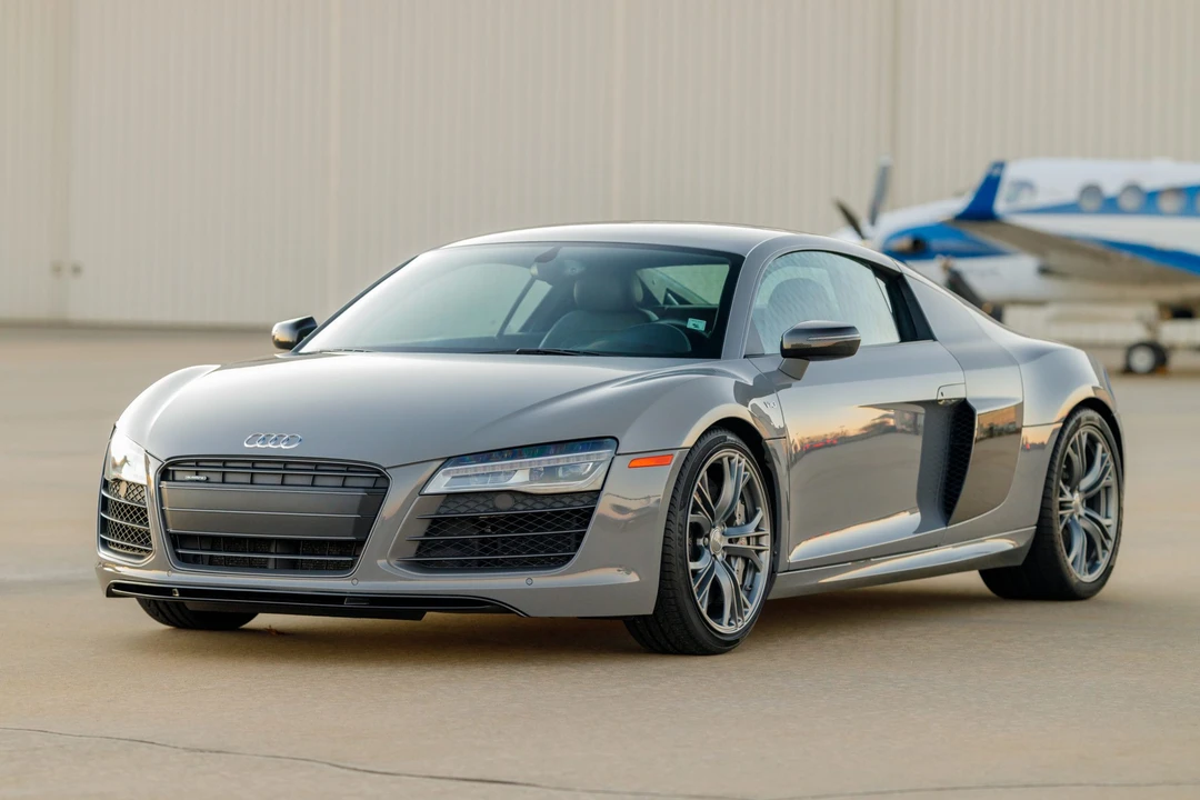 2015 Audi 42 R8 - Image 7 of 31