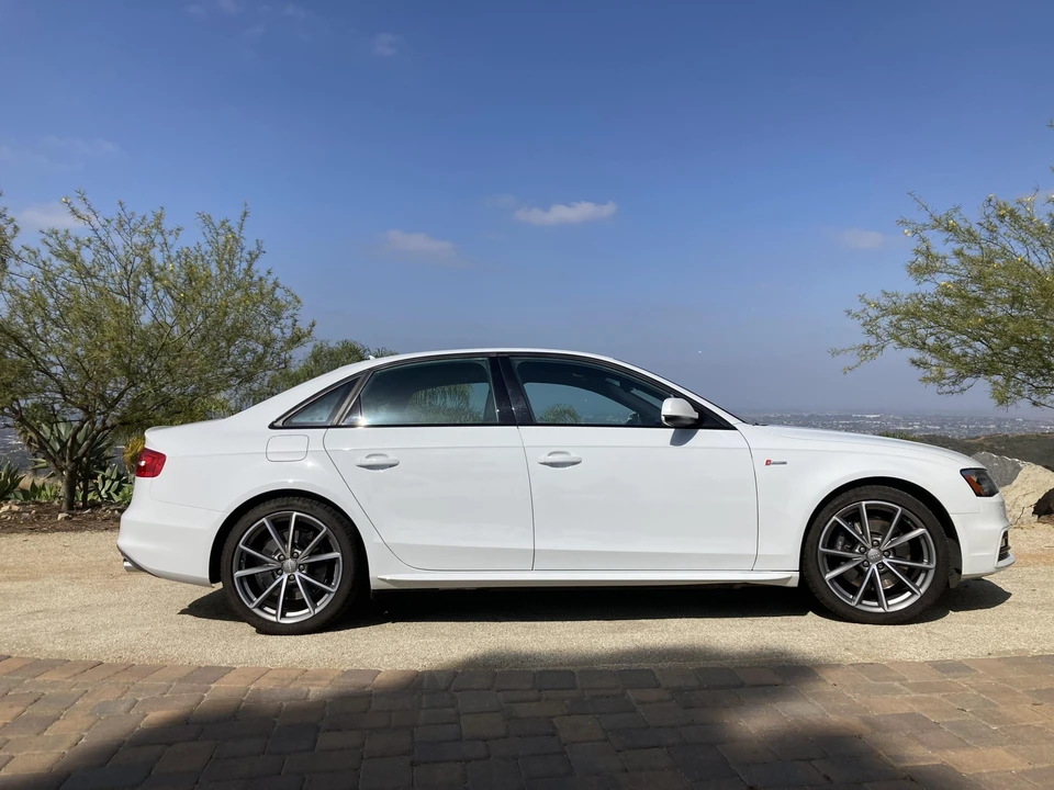 2015 Audi B8 S4 - Image 13 of 31