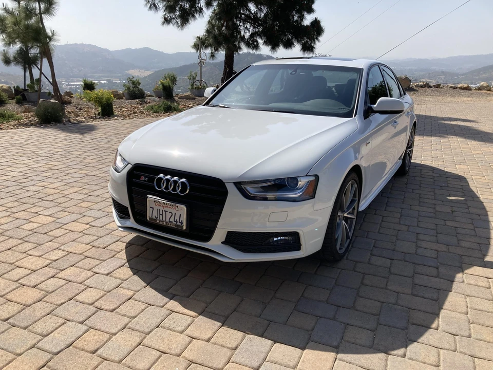 2015 Audi B8 S4 - Image 3 of 31