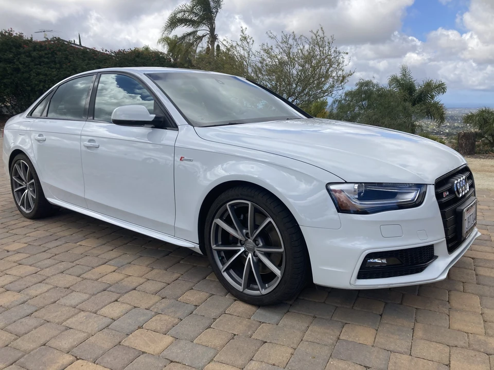 2015 Audi B8 S4 - Image 16 of 31