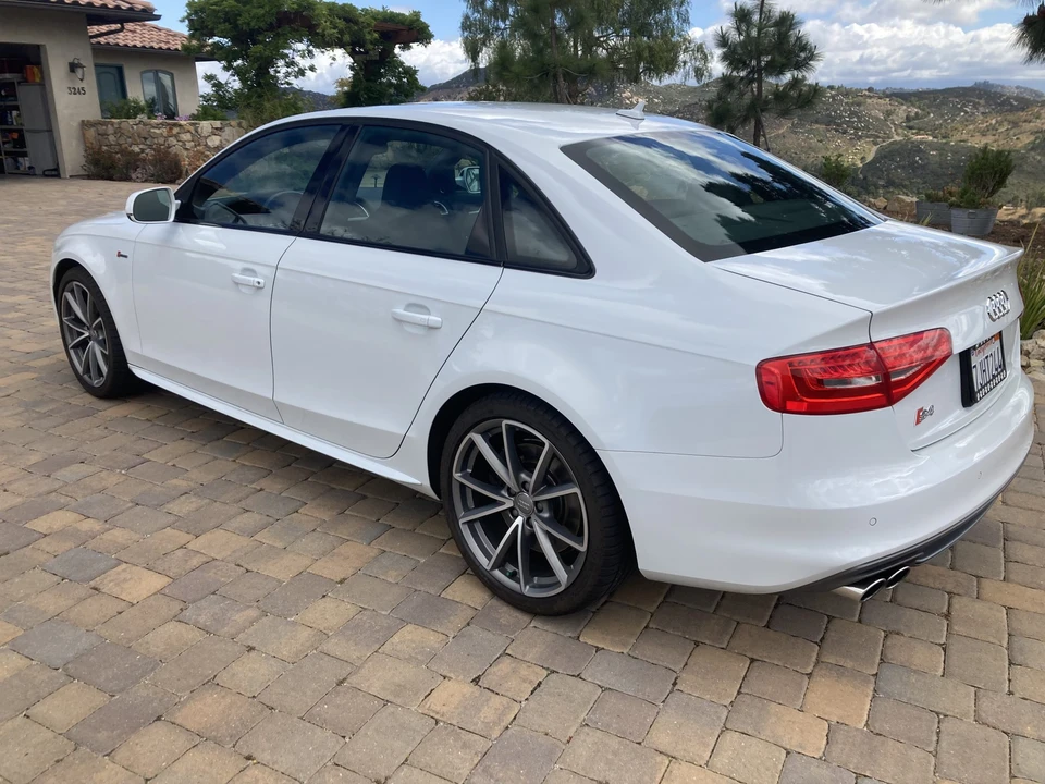2015 Audi B8 S4 - Image 7 of 31