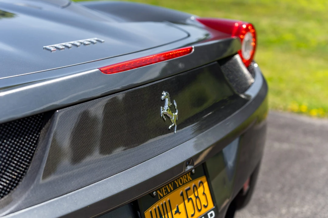 2015 Ferrari 458 Spider - Image 28 of 31