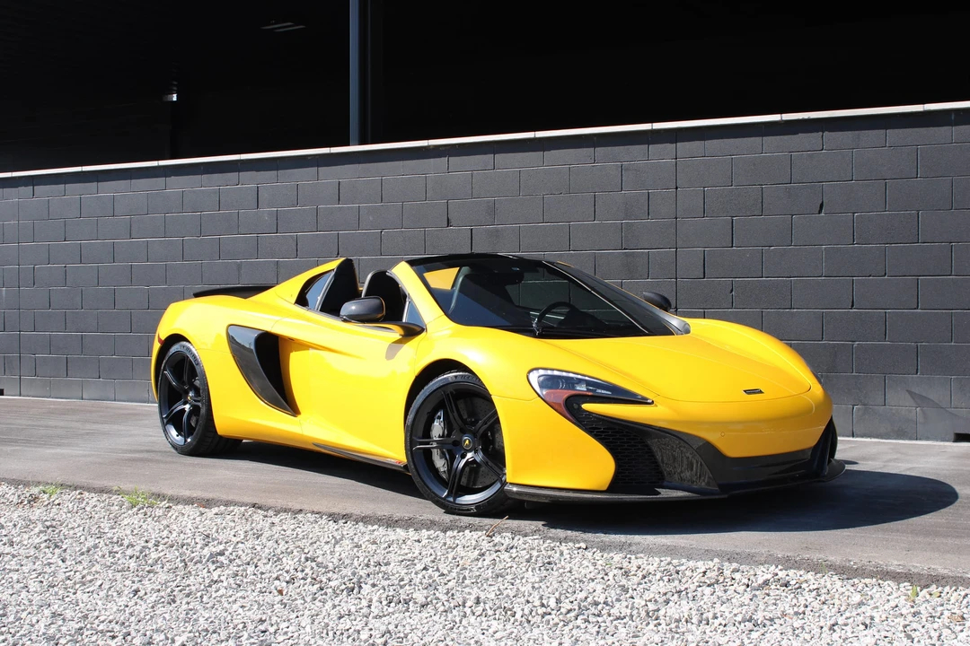 2015 McLaren 650S Spider - Image 16 of 31