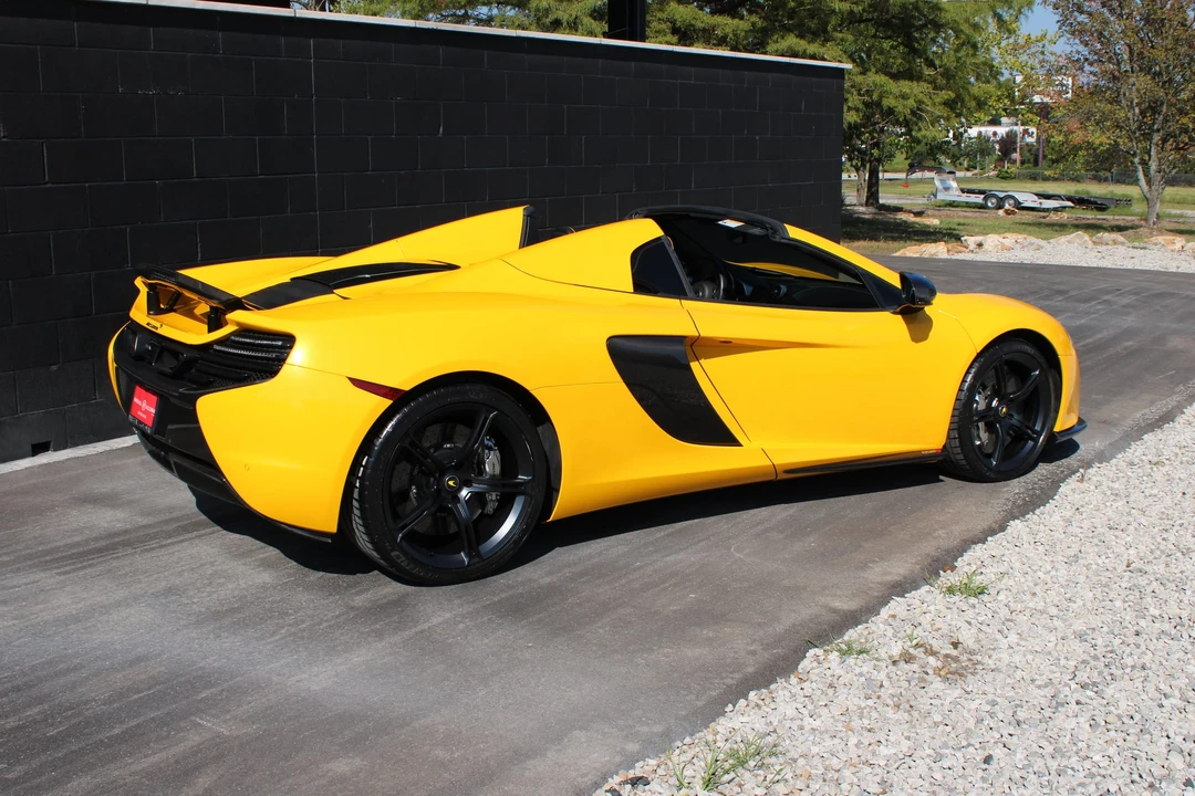2015 McLaren 650S Spider - Image 19 of 31