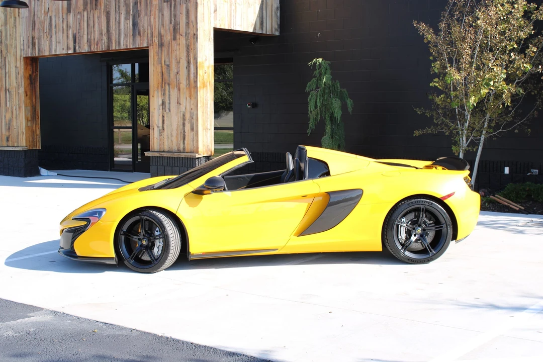 2015 McLaren 650S Spider - Image 26 of 31