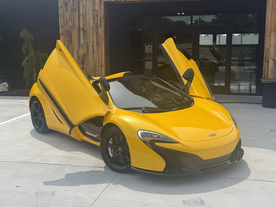 2015 McLaren 650S Spider - Image 31 of 31