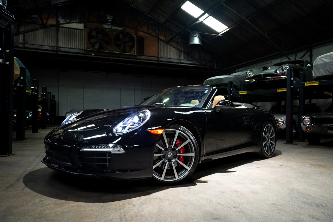 2015 Porsche 991 Carrera S - Image 18 of 31