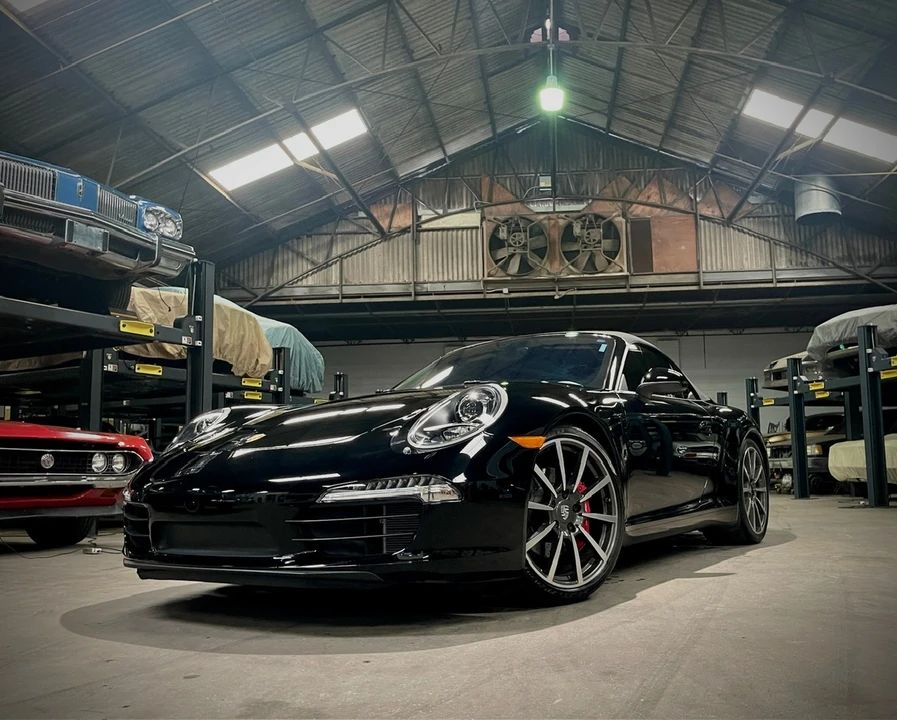 2015 Porsche 991 Carrera S - Image 20 of 31