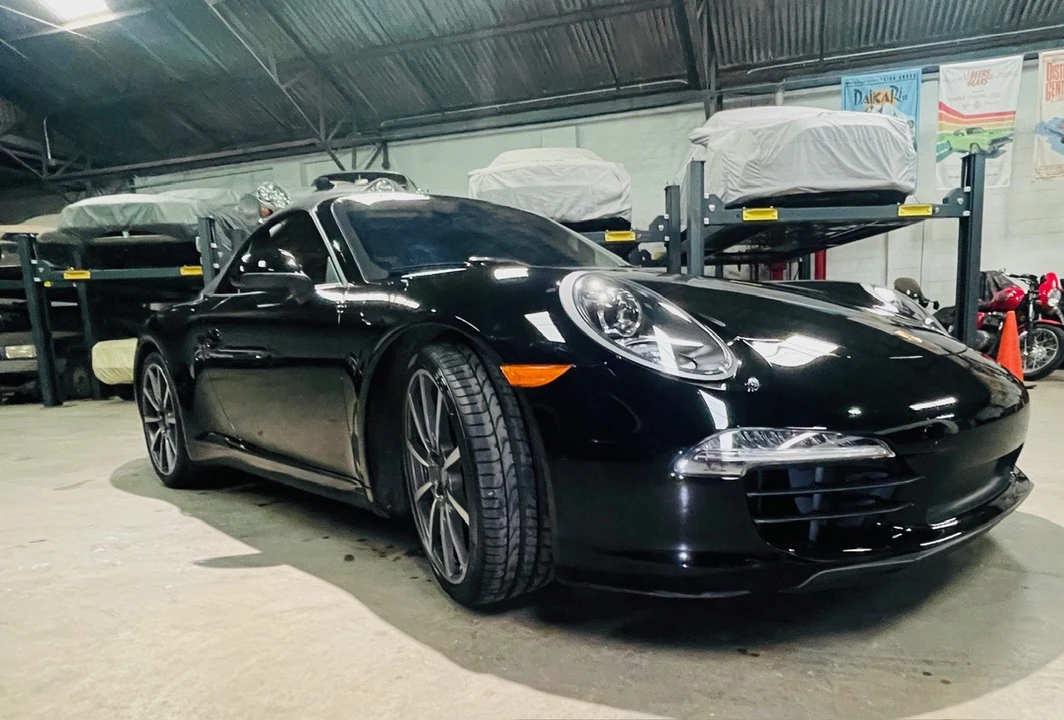 2015 Porsche 991 Carrera S - Image 27 of 31