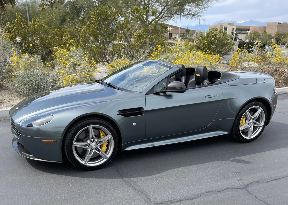 2016 Aston Martin V8 Vantage (2006-2017) - Image 18 of 31
