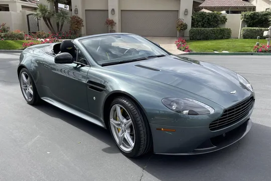 2016 Aston Martin V8 Vantage GT Roadster