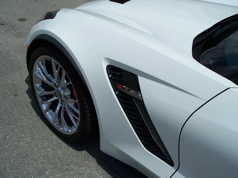 2016 Chevrolet Corvette C7 Z06 - Image 9 of 31