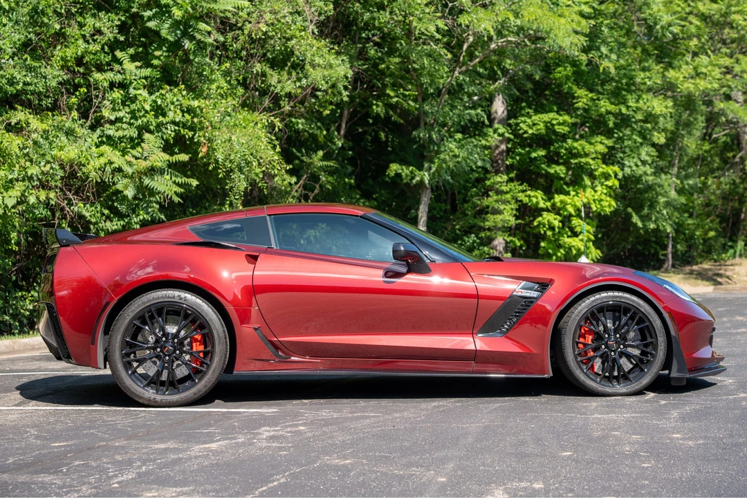 2016 Chevrolet Corvette C7 Z06 - Image 8 of 31