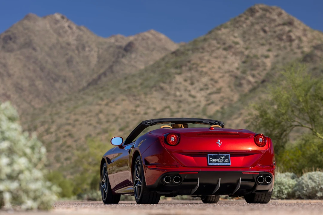 2016 Ferrari California T - Image 23 of 31