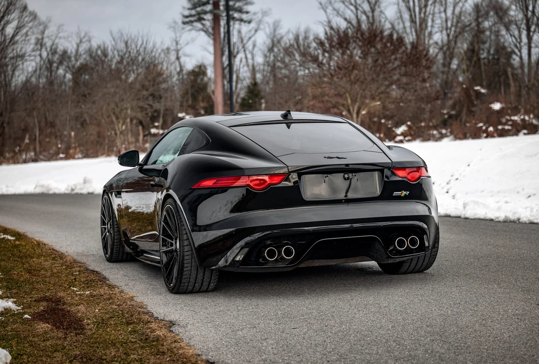 2016 Jaguar F-Type R 1st Gen - Image 14 of 31