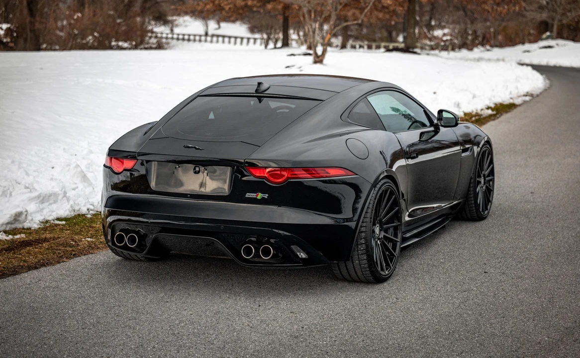 2016 Jaguar F-Type R 1st Gen - Image 17 of 31