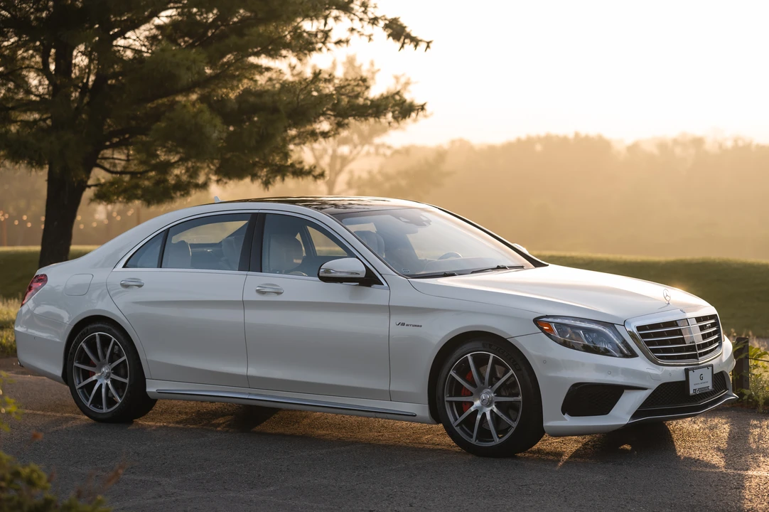 2016 Mercedes-Benz W222 S 63 & S 65 AMG - Image 11 of 31