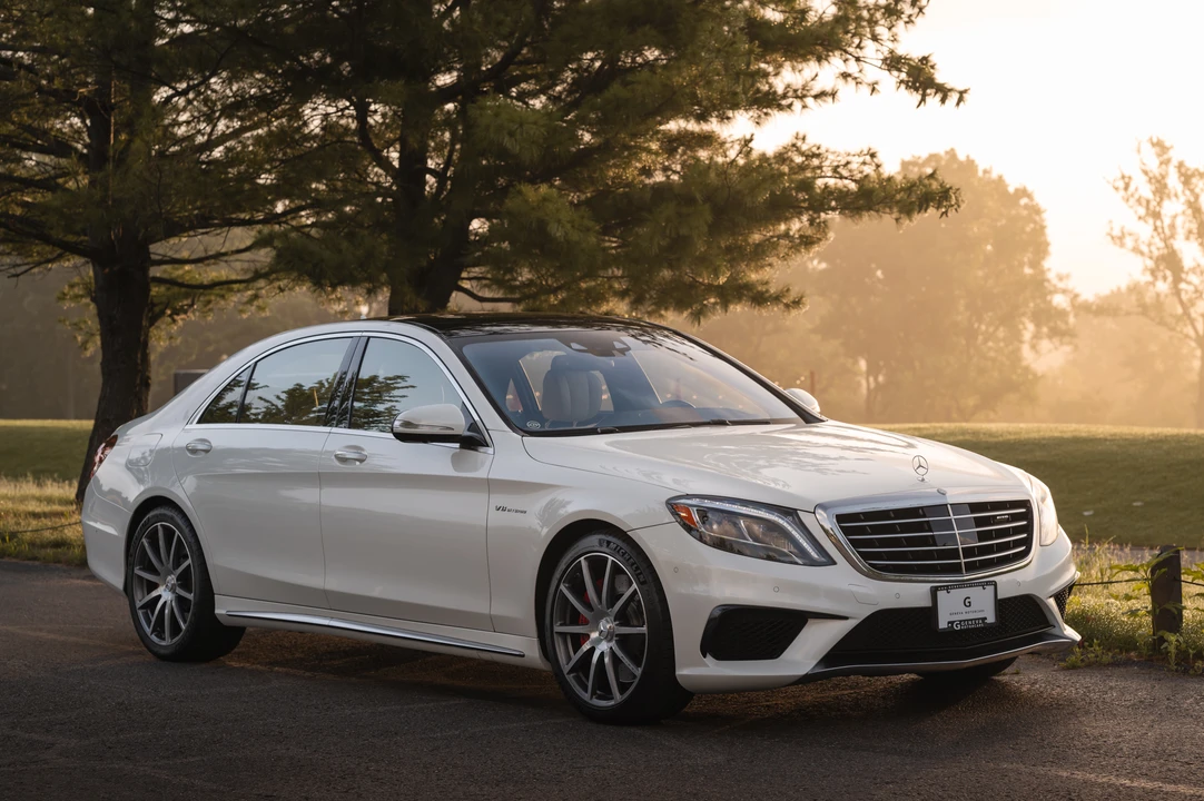 2016 Mercedes-Benz W222 S 63 & S 65 AMG - Image 14 of 31