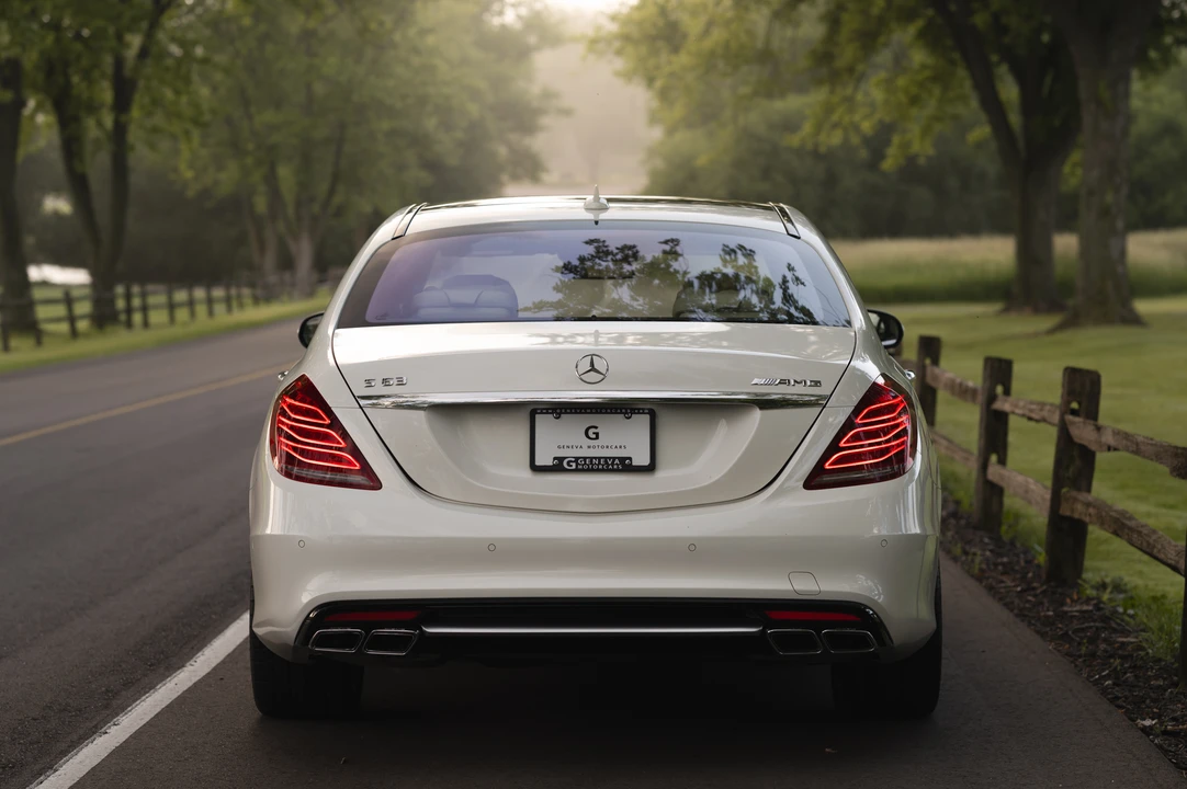 2016 Mercedes-Benz W222 S 63 & S 65 AMG - Image 9 of 31