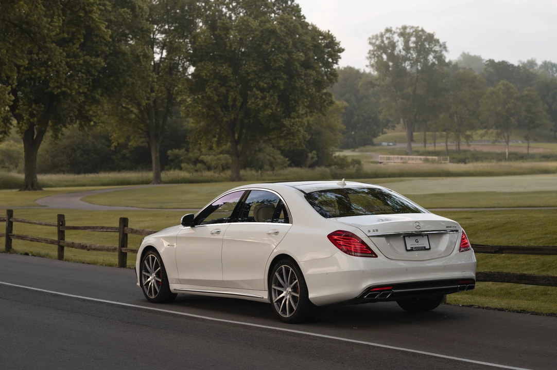 2016 Mercedes-Benz W222 S 63 & S 65 AMG - Image 26 of 31