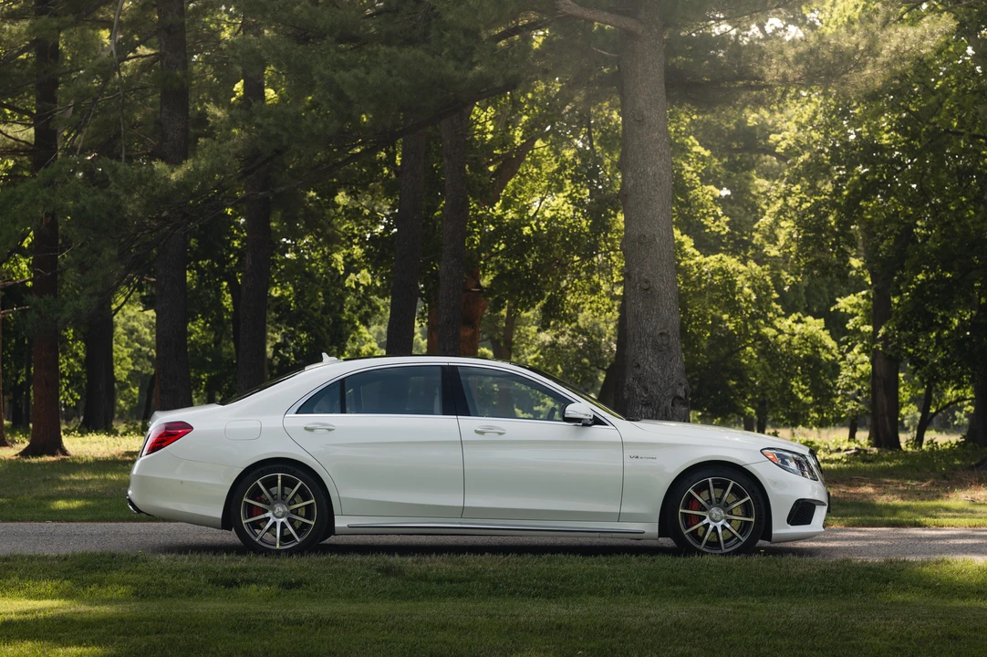2016 Mercedes-Benz W222 S 63 & S 65 AMG - Image 29 of 31