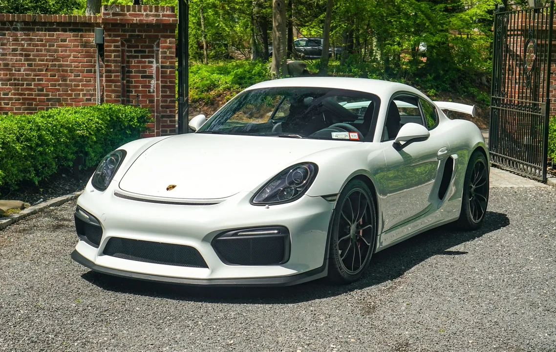 2016 Porsche 981 Cayman GT4 - Image 3 of 6