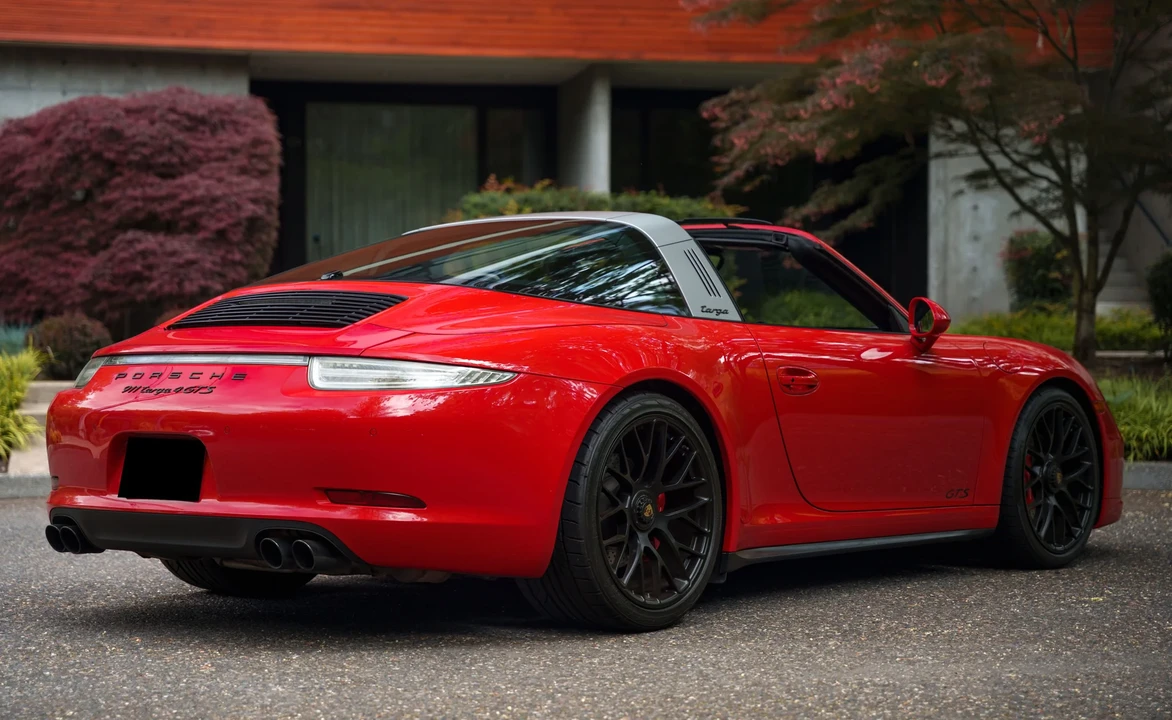 2016 Porsche 991 Targa 4 GTS - Image 13 of 31
