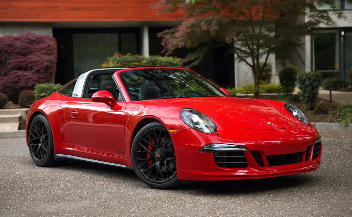 2016 Porsche 991 Targa 4 GTS - Image 2 of 31