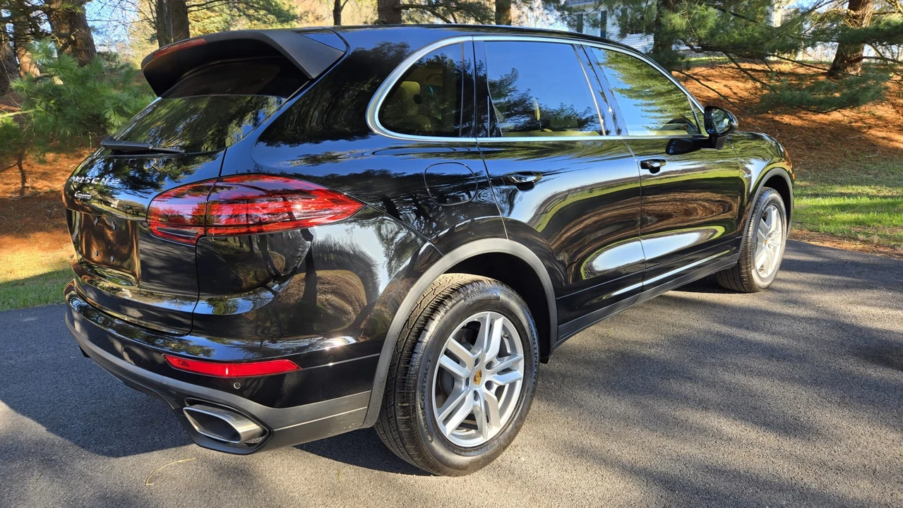 2016 Porsche 958 Cayenne Diesel - Image 22 of 31