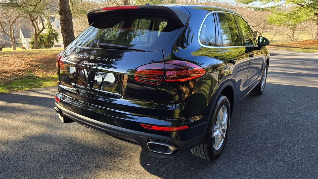 2016 Porsche 958 Cayenne Diesel - Image 18 of 31