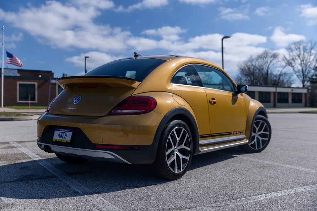 2016 Volkswagen A5 Beetle - Image 15 of 21