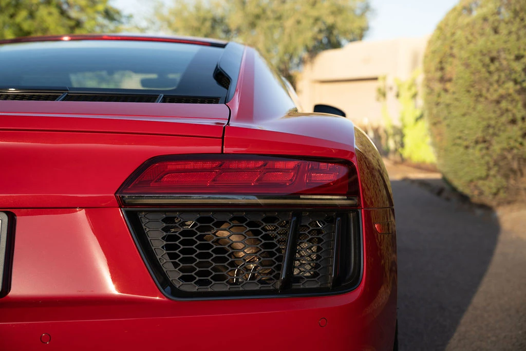 2017 Audi 4S R8 - Image 30 of 31
