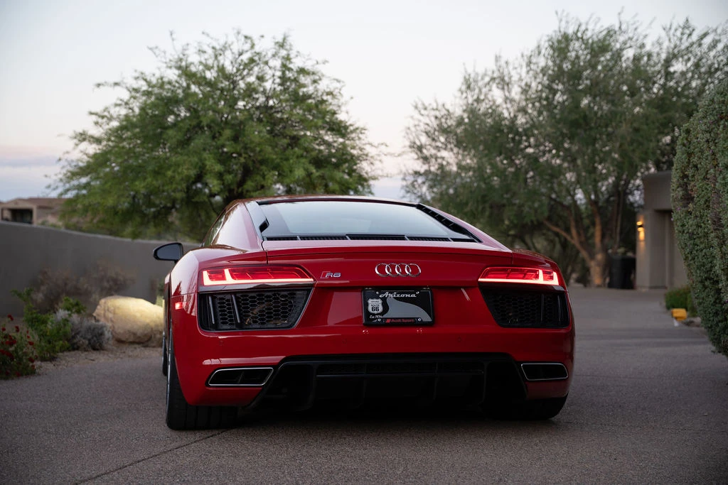 2017 Audi 4S R8 - Image 19 of 31