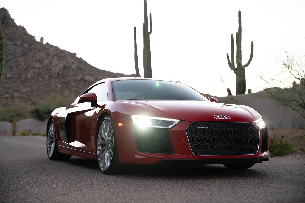 2017 Audi 4S R8 - Image 14 of 31