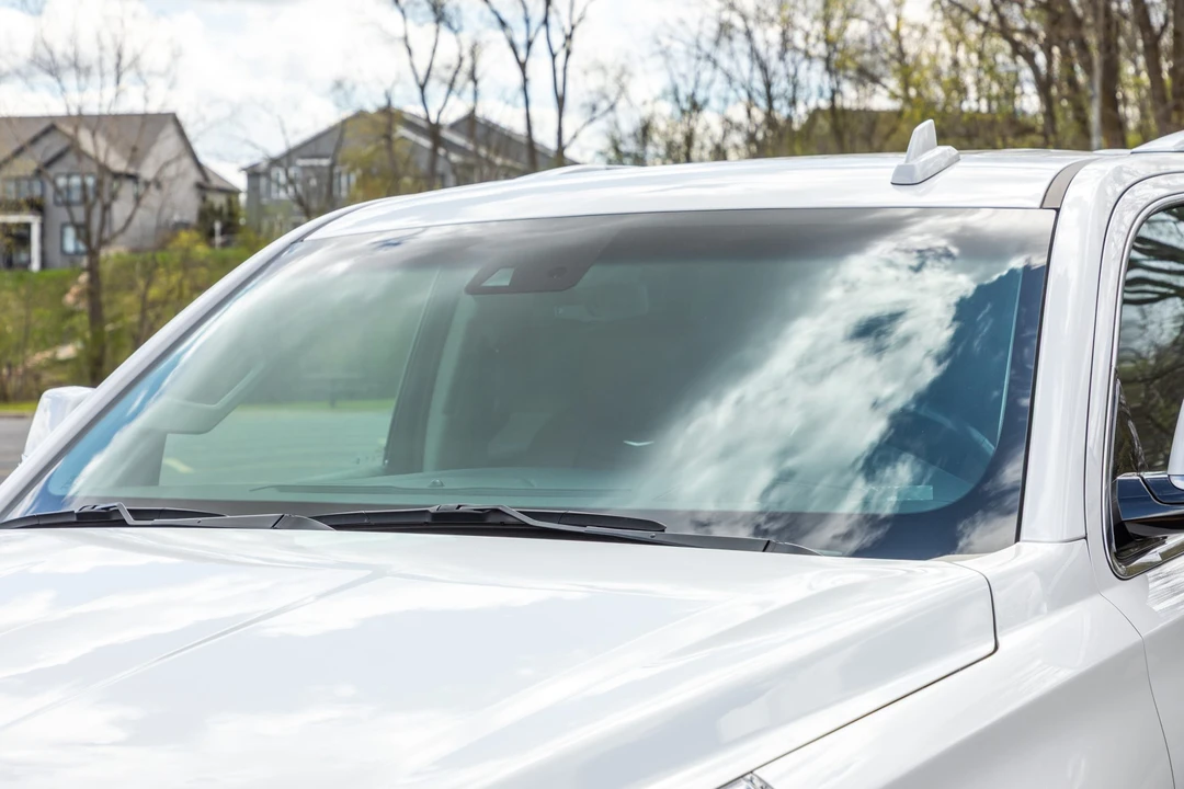 2017 Cadillac Escalade 4th Gen - Image 21 of 31