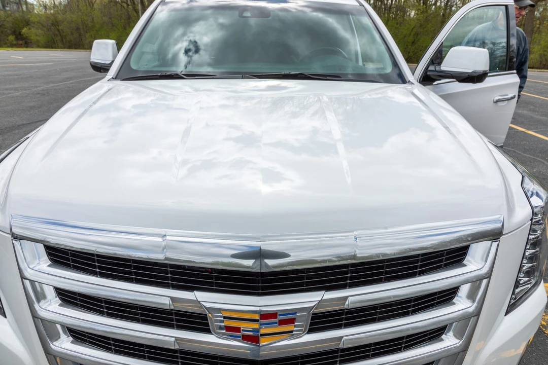 2017 Cadillac Escalade 4th Gen - Image 15 of 31